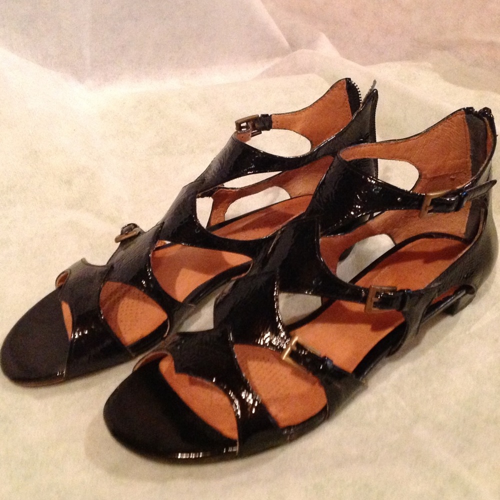 New Corso Como Crinkled Black Patten Gladitor Flat